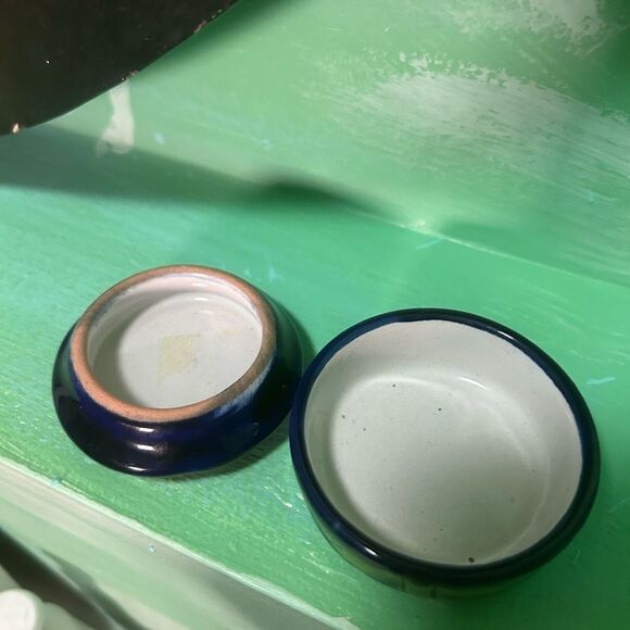 Handcrafted Floral Ceramic Small Trinket Box - Multicolor 2.5" - Picture 13 of 16